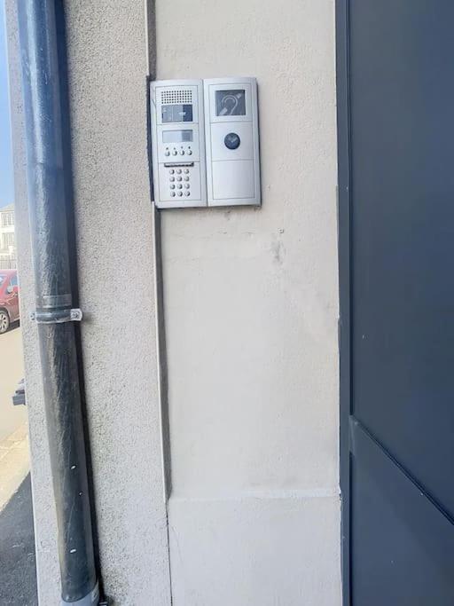 Stud Confort Centre Ville 4Pers Saint-Quentin  Exterior foto