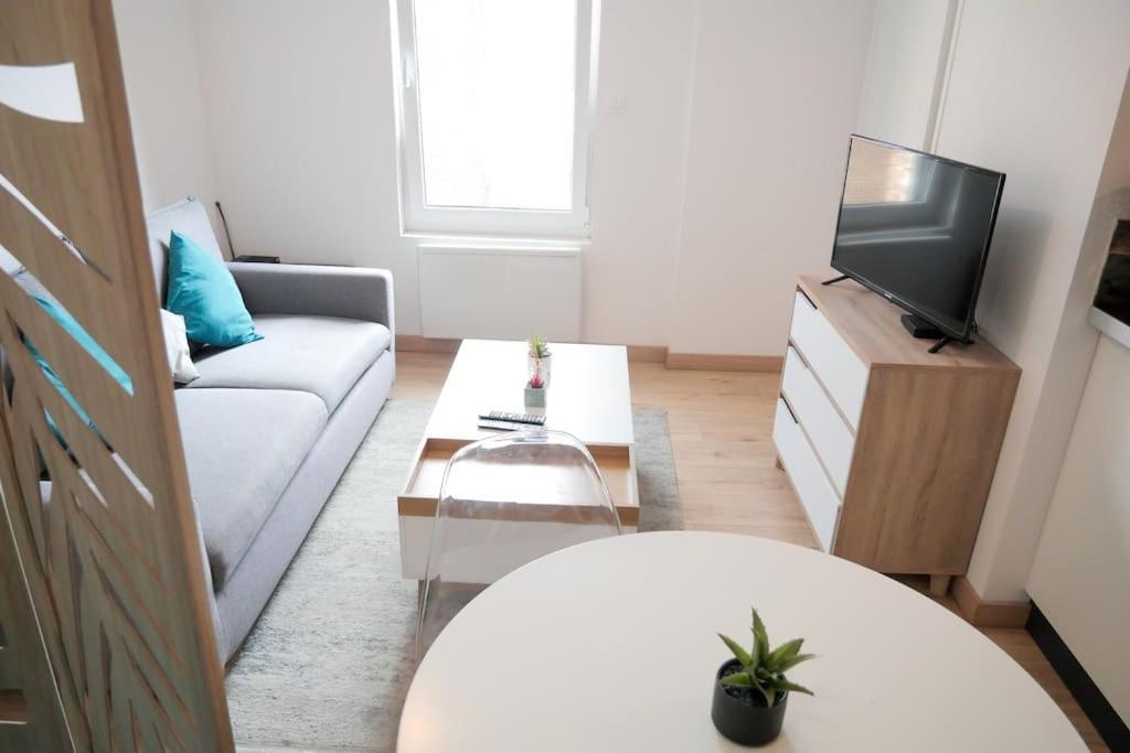 Stud Confort Centre Ville 4Pers Saint-Quentin  Exterior foto